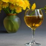 Вино из одуванчиков: рецепт приготовления напитка в домашних условиях