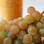 Вино мускат производится из одноименного сорта винограда.